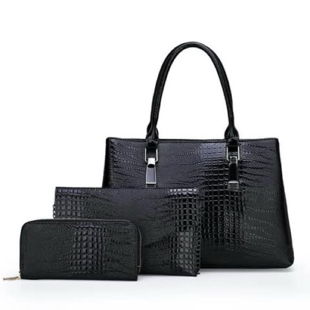 Elegant Red Crocodile Pattern Handbag Set - Picture 2 of 4